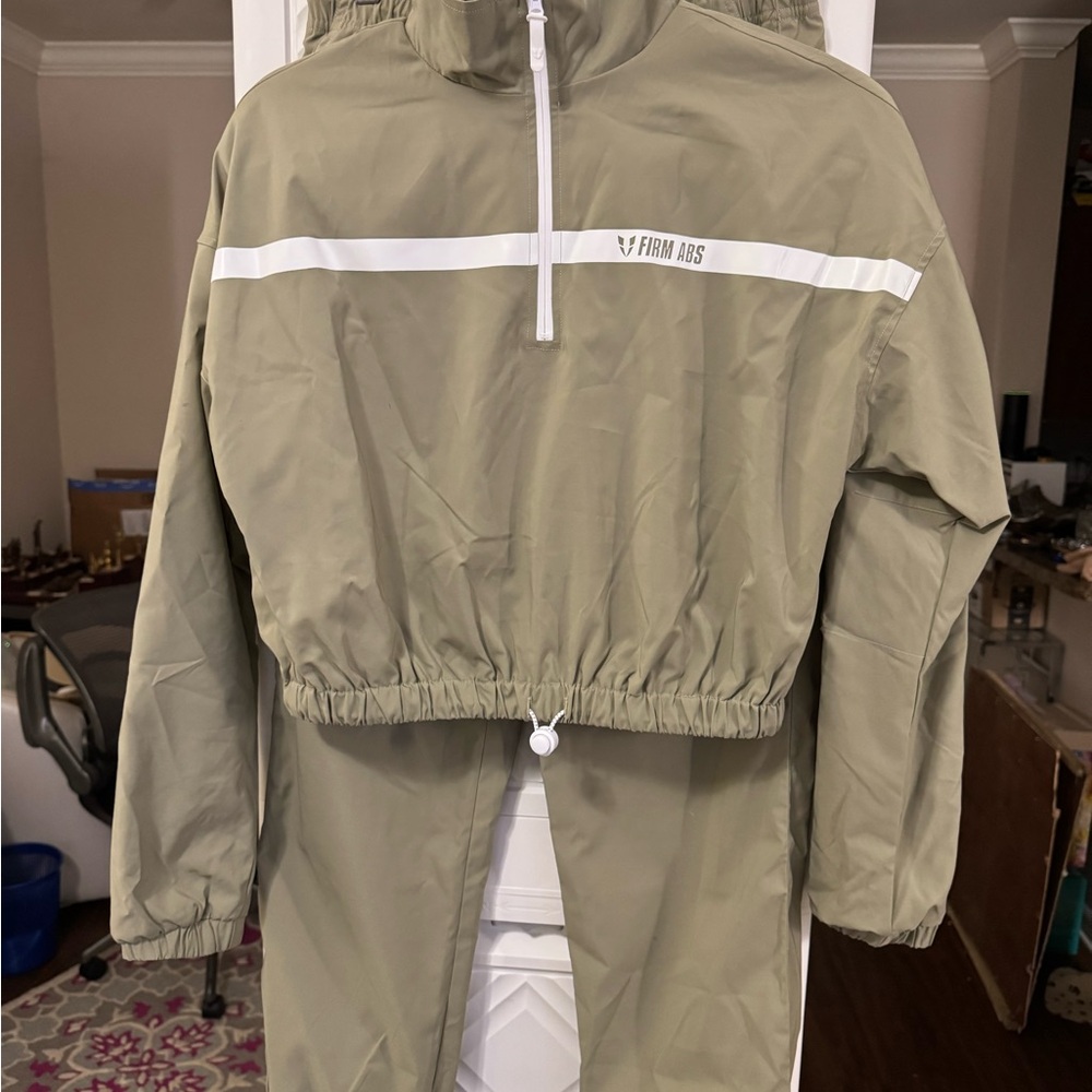 Firm Abs jogging suit.